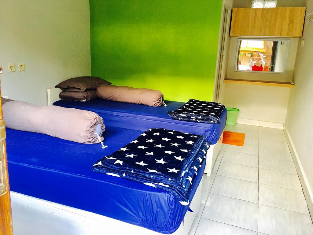 Guest House Rumah Lombok Syariah Mataram Buitenkant foto