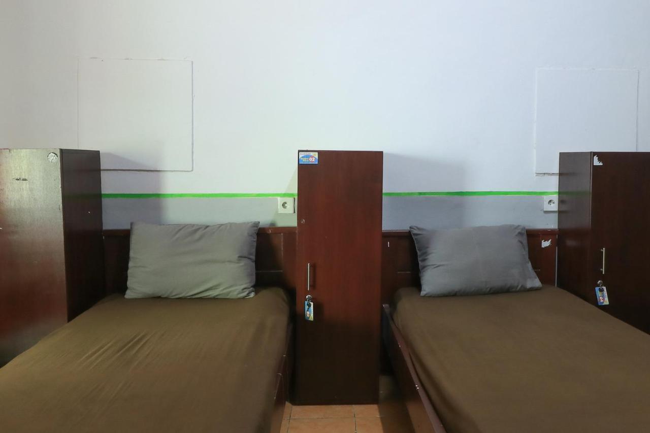 Guest House Rumah Lombok Syariah Mataram Buitenkant foto