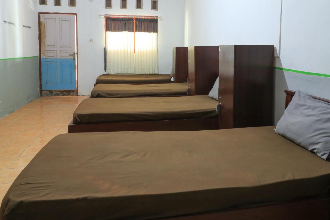 Guest House Rumah Lombok Syariah Mataram Buitenkant foto