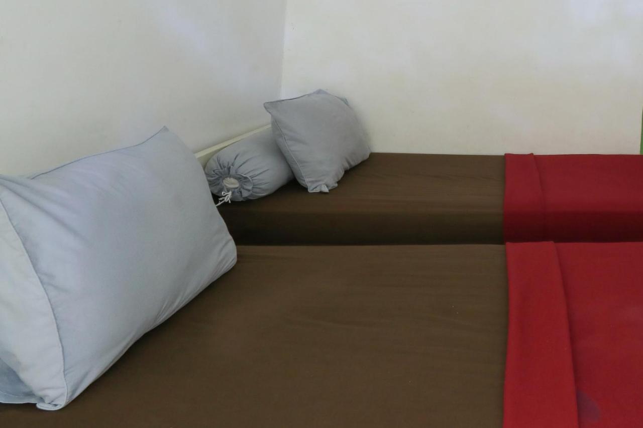 Guest House Rumah Lombok Syariah Mataram Buitenkant foto